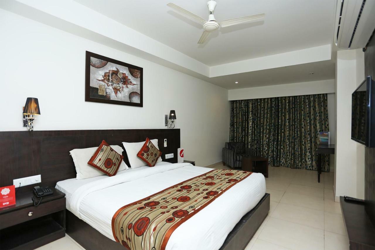 Capital O 3600 Hotel Royal Windsor Kathgodam Экстерьер фото