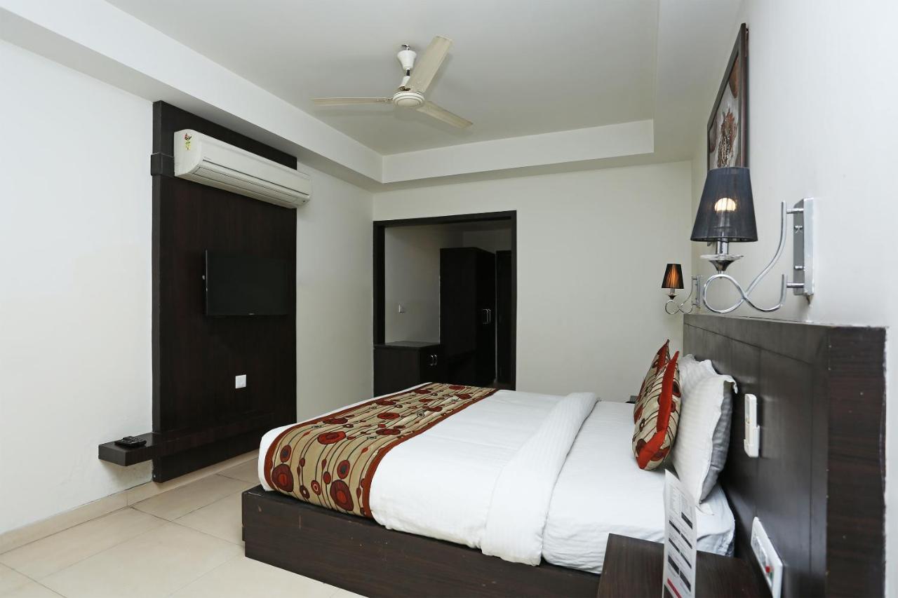 Capital O 3600 Hotel Royal Windsor Kathgodam Экстерьер фото